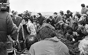 The Troubles in Belfast : Northern Ireland : Personal Photo Projects : Photos : Richard Moore : Photographer